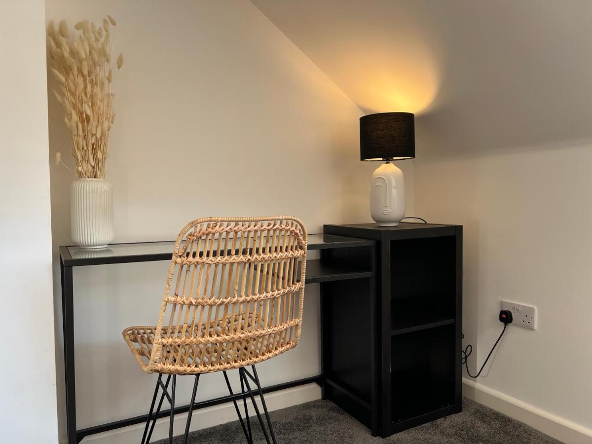 Lovely 1-Bedroom Flat In St Leonards On Sea Kültér fotó